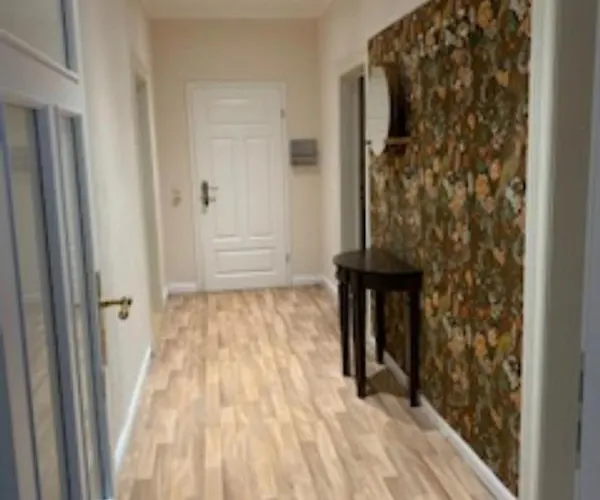 Appartment 5